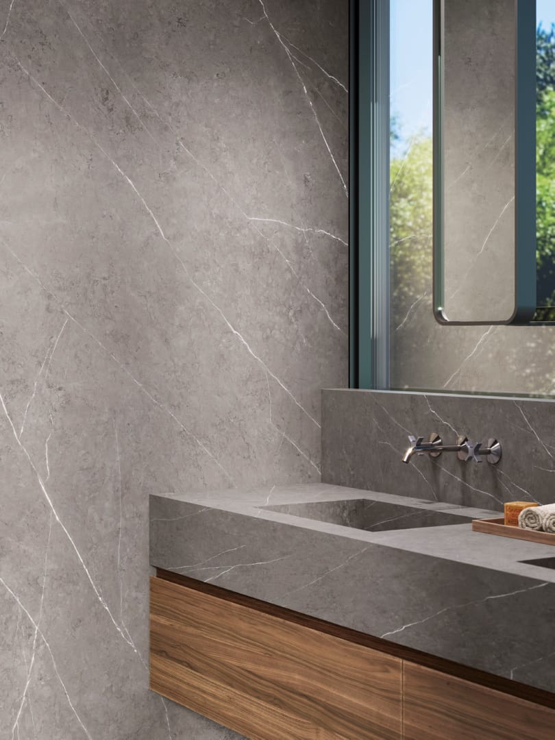Liem Grey P