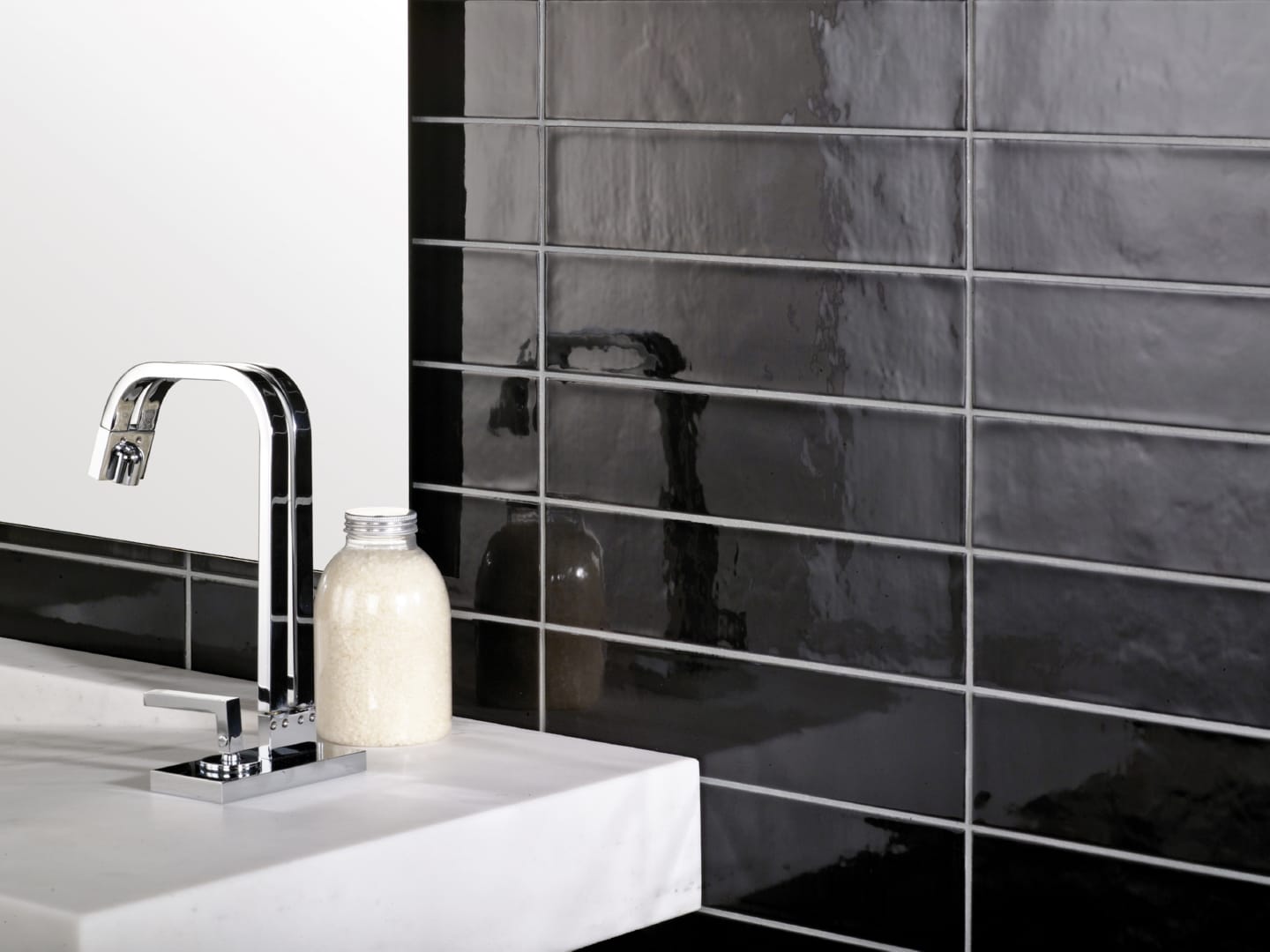 Mediterranea Calpe Black