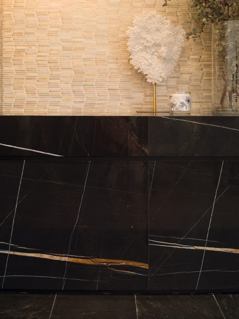 Gravity Aluminium Wave Gold
